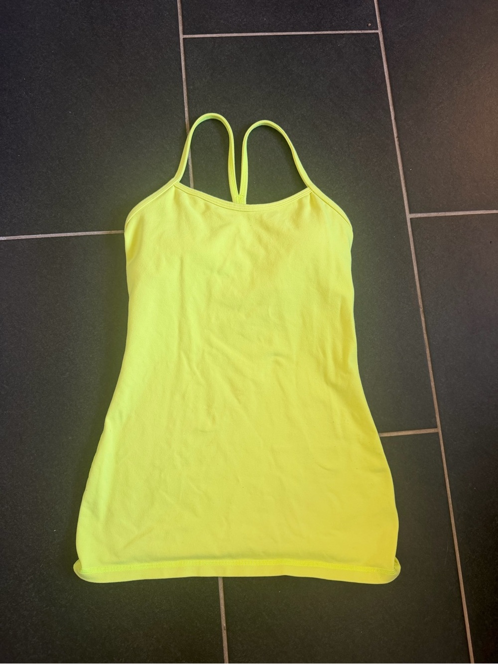 lululemon athletica flow y tank size 4